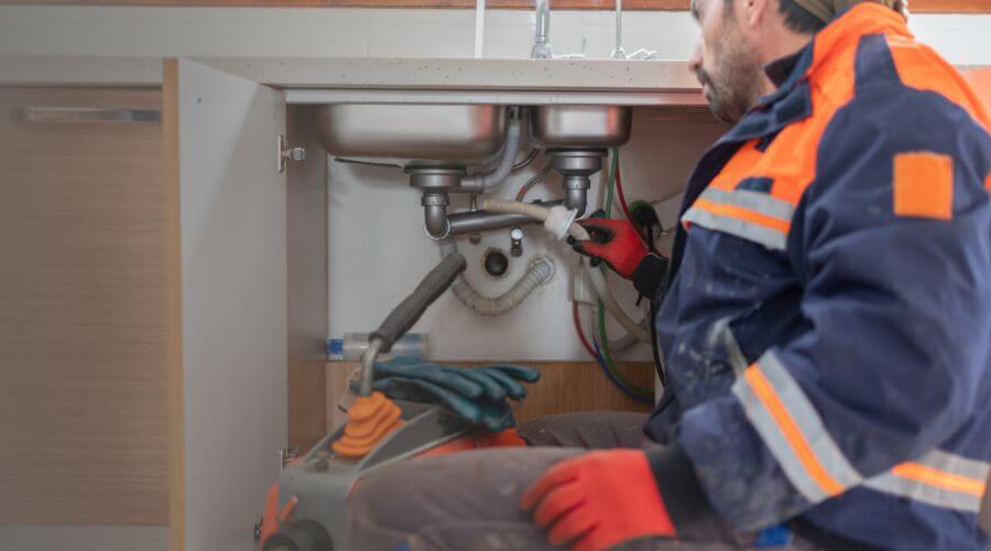 Professional slab leak plumber services in Macks Creek, MO